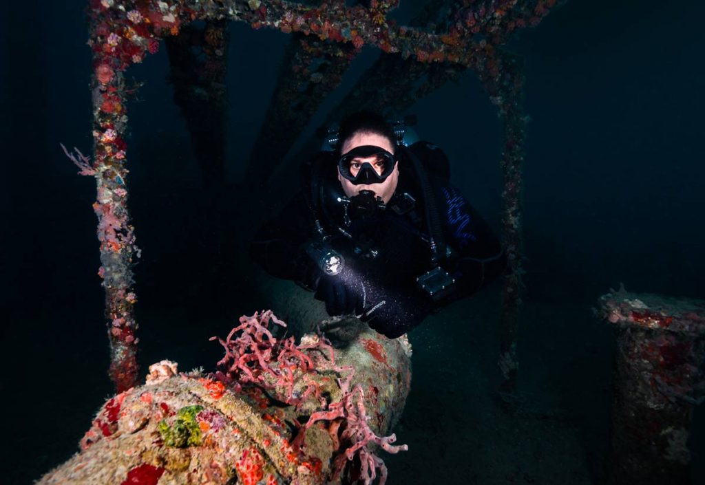James-blackman-diving-shipwreck